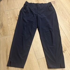 Athleta Navy Blue Brooklyn Ankle pant with Elastic Waistband